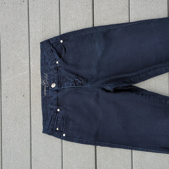 Celebrity Gold Darkwash Jegging Fit Jeans - Picture 3 of 9